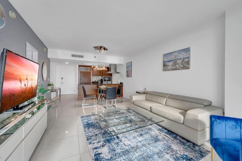 Luxury 1Br Condo W Icon Brickell-Freespa Miami Luaran gambar